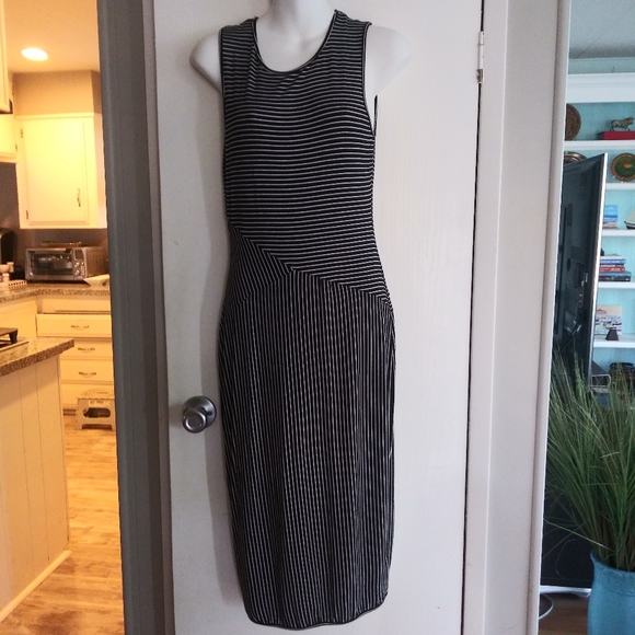 NWT Fourteenth Black and White Striped Dress - Picture 2 of 6